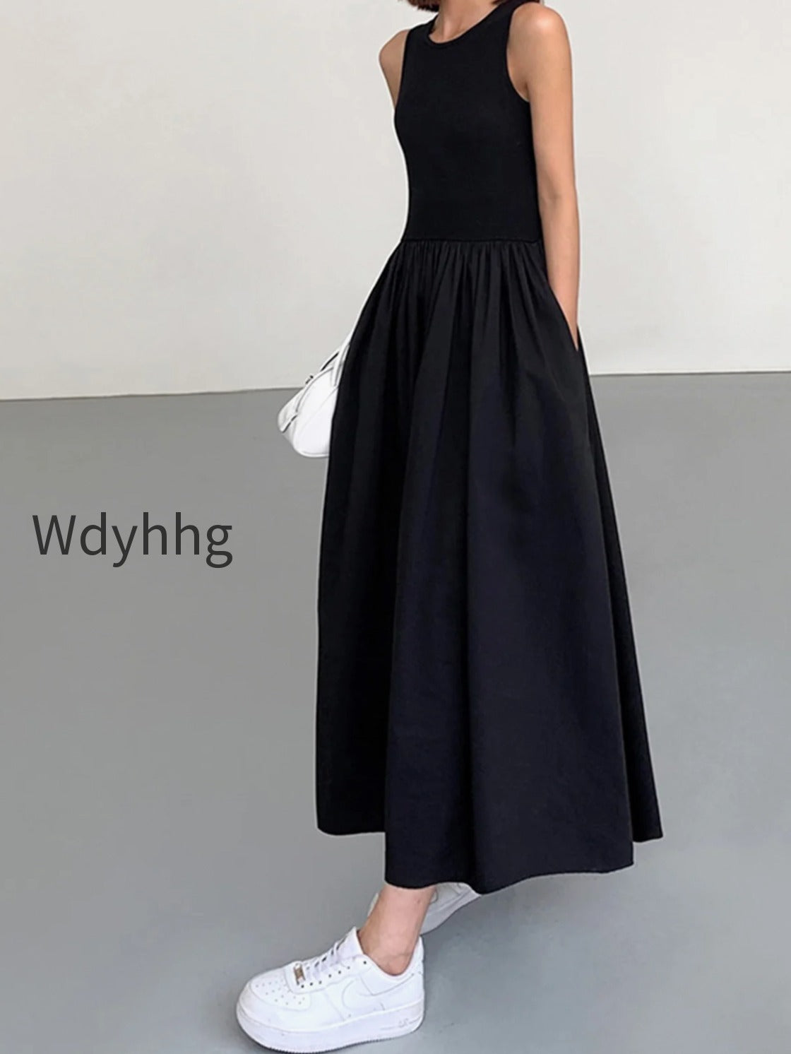 leisure-crew-neck-long-dress