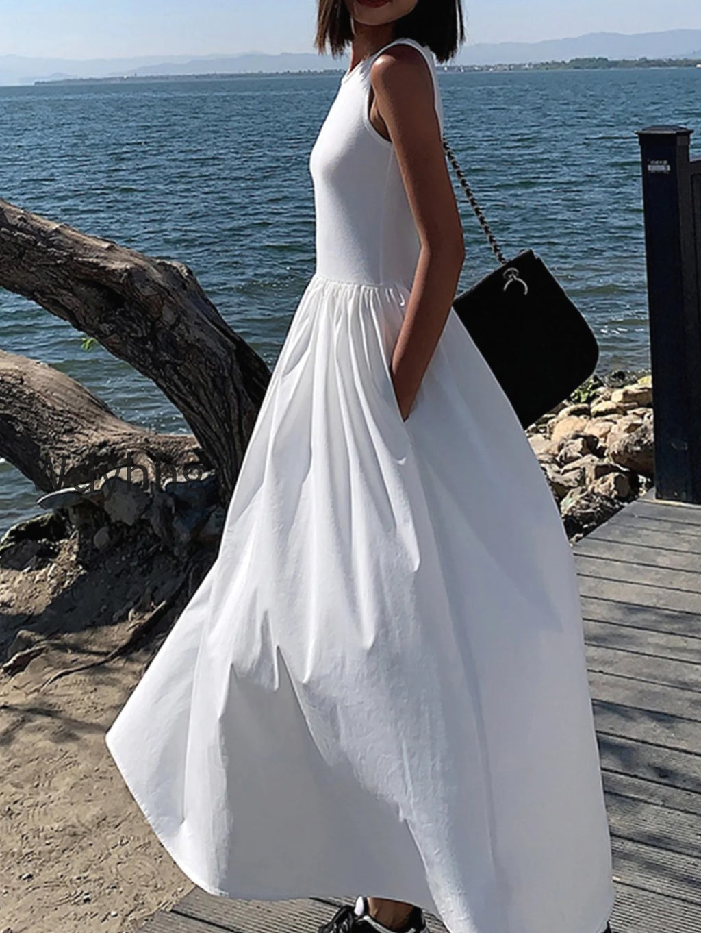 leisure-crew-neck-long-dress