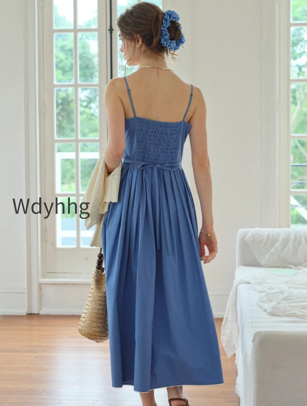 bethany-loose-simple-braces-dress